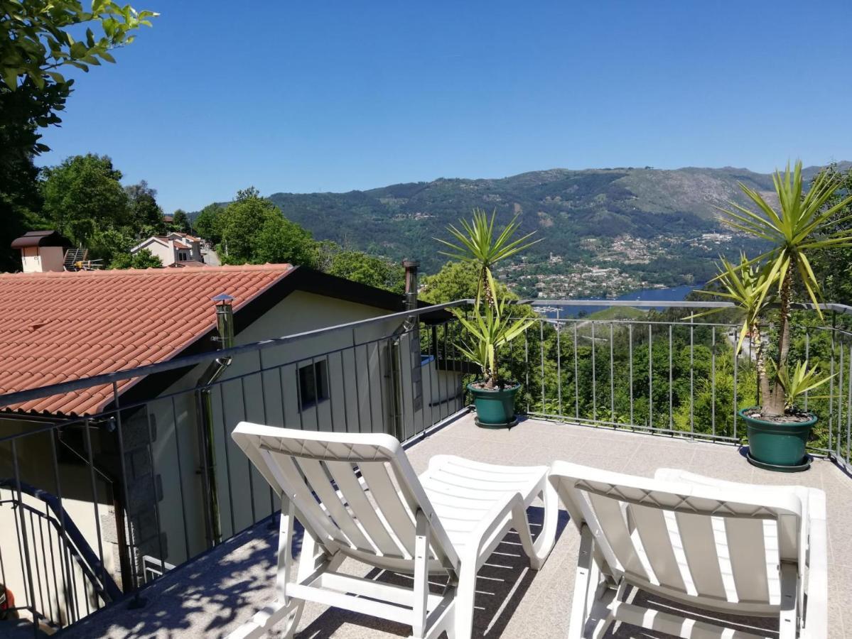 Apartamento Casa De Casarelhos - Vistas Rio, Campo E Montanha - Lareira Gerês Exterior foto
